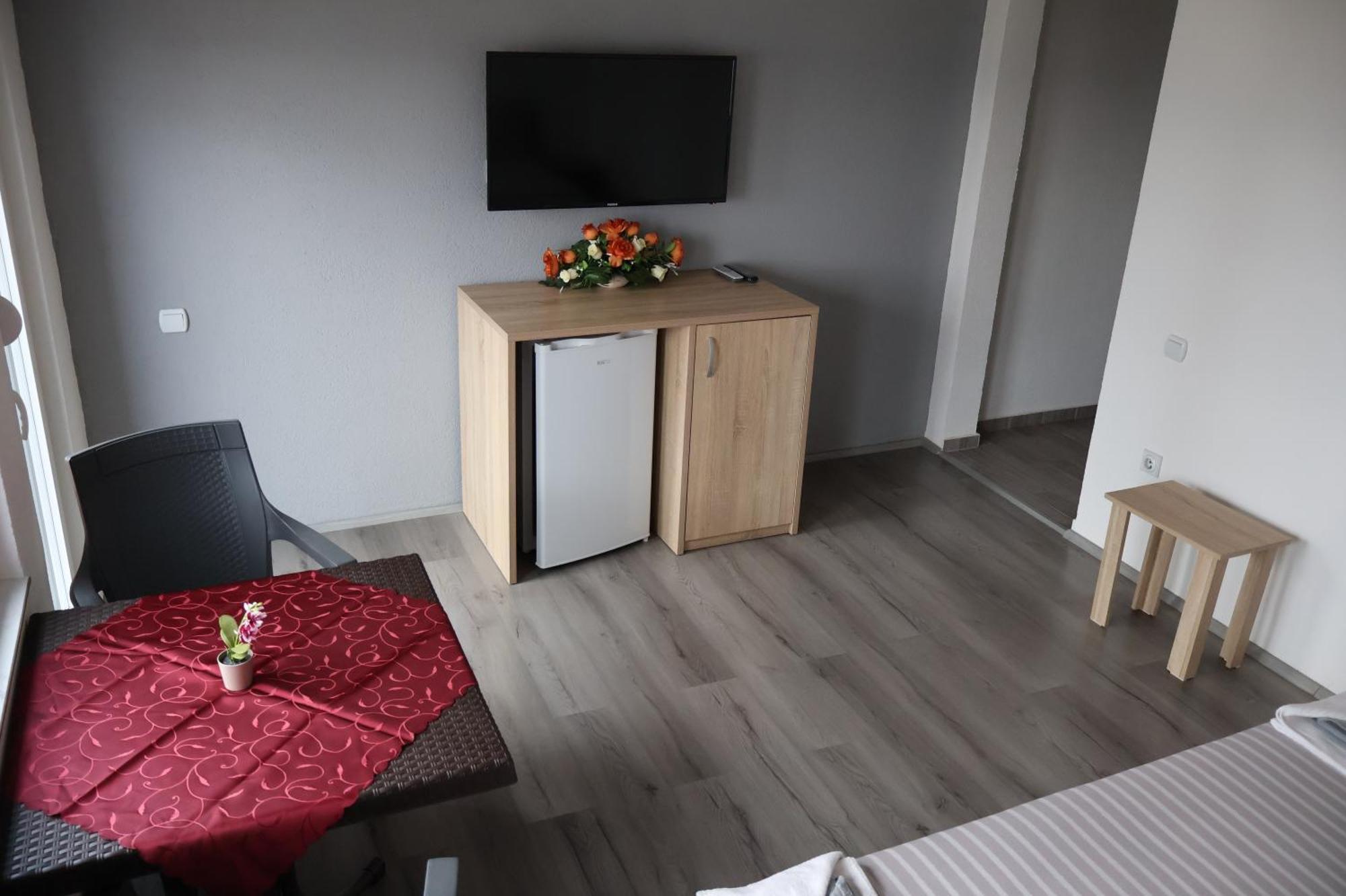 Ajkoski Apartments Peštani Esterno foto